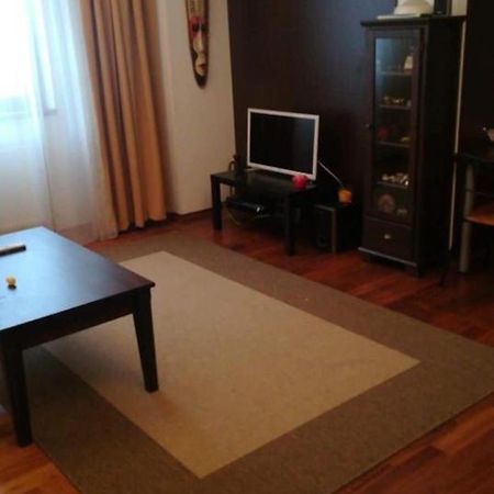 Apartment Partia Clabucet เปรดัล ภายนอก รูปภาพ